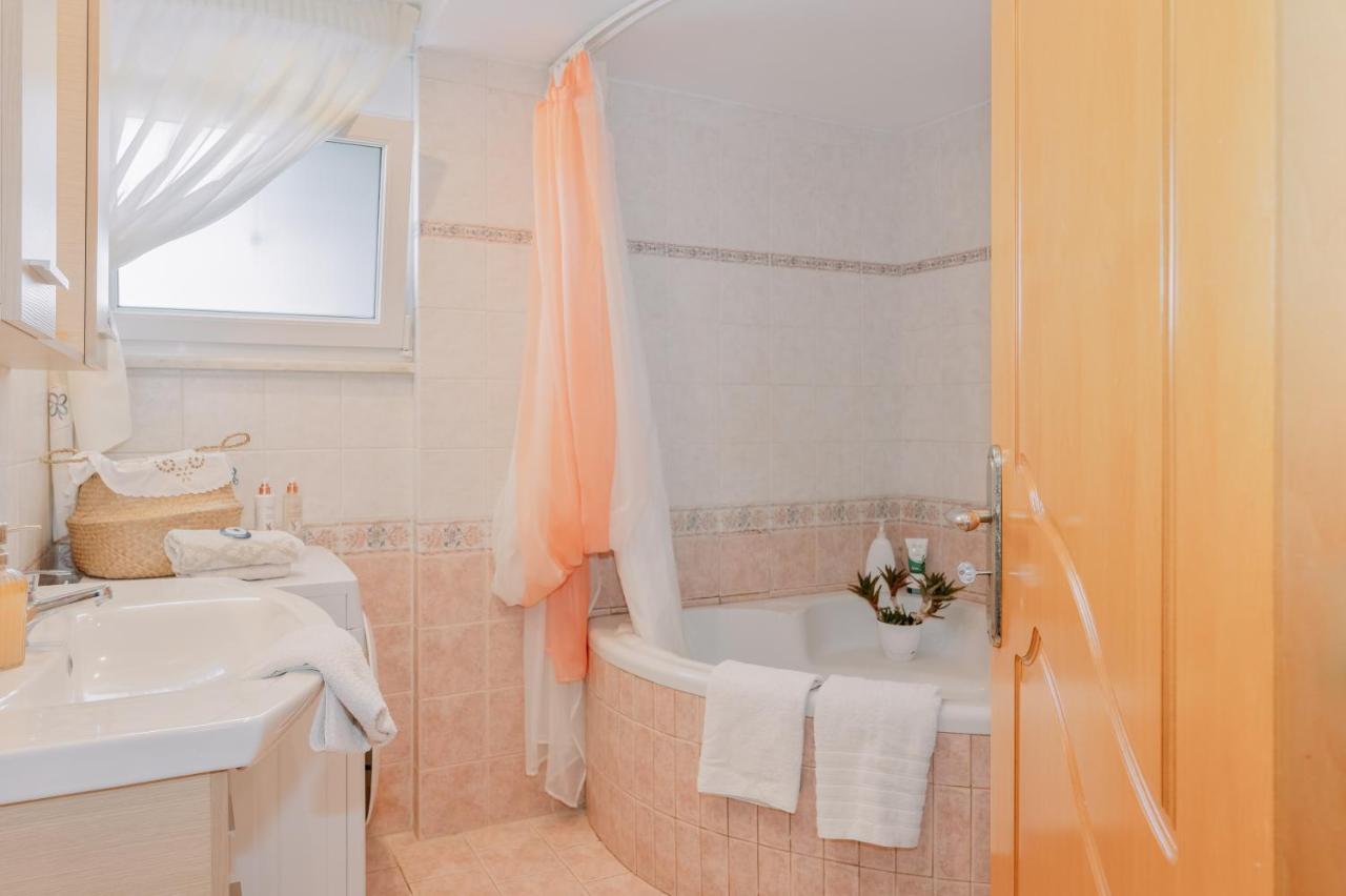Propodes Luxury Villa Pastida Ngoại thất bức ảnh